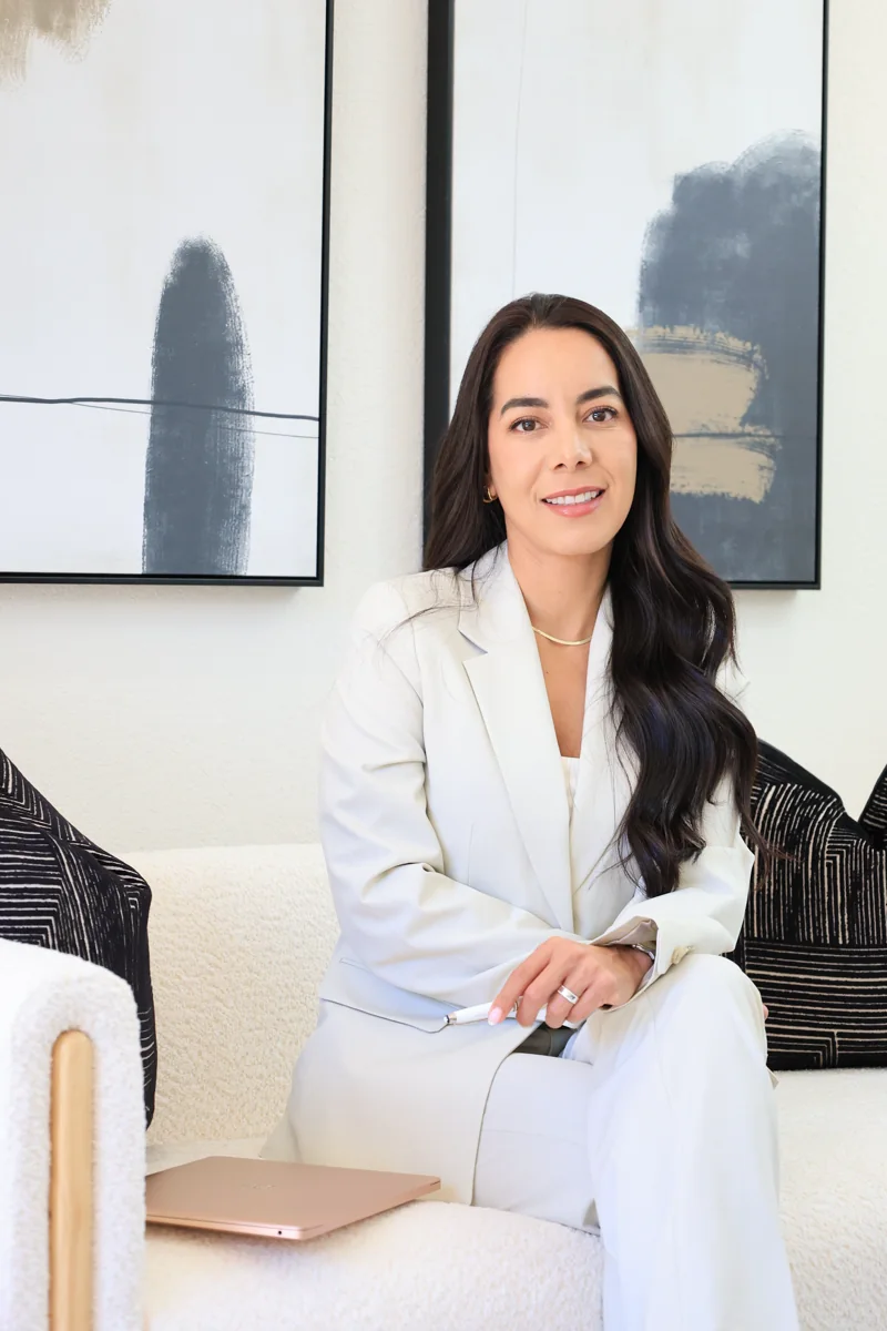 Professional portrait of Ana Quintana
